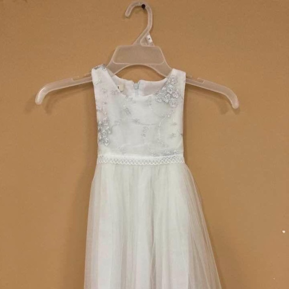 White Lace Silver Flower Little Girl’s Wedding Dress